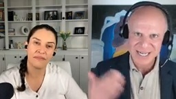 Rosabel-Unscripted-Podcast-guest-expert-Richard-Blank-Costa-Ricas-Call-Center.jpg